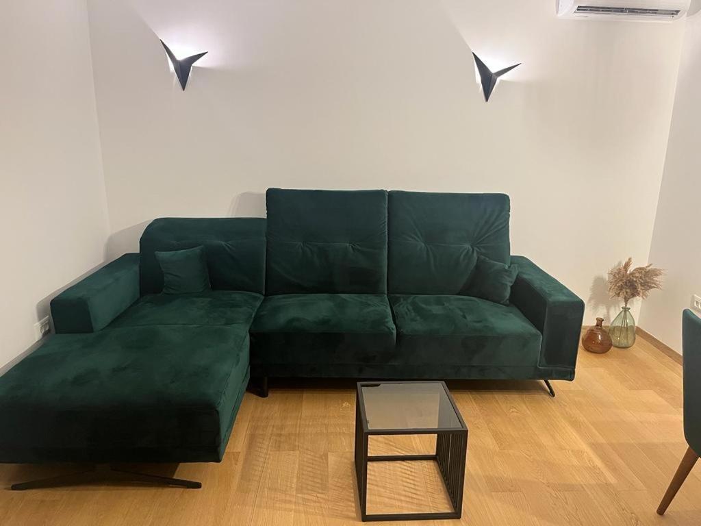 Olive Oasis Penthouse With Jacuzzi Zadar